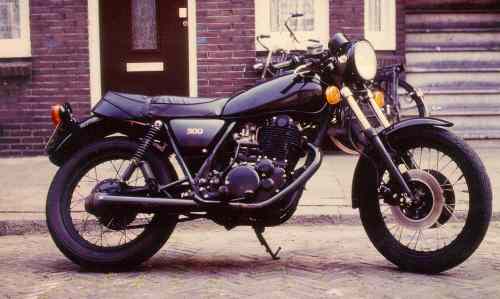 Yamaha SR500