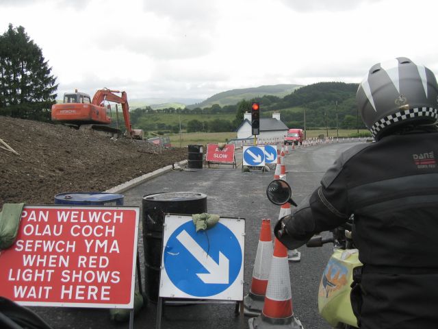 Sign in English and Welsh