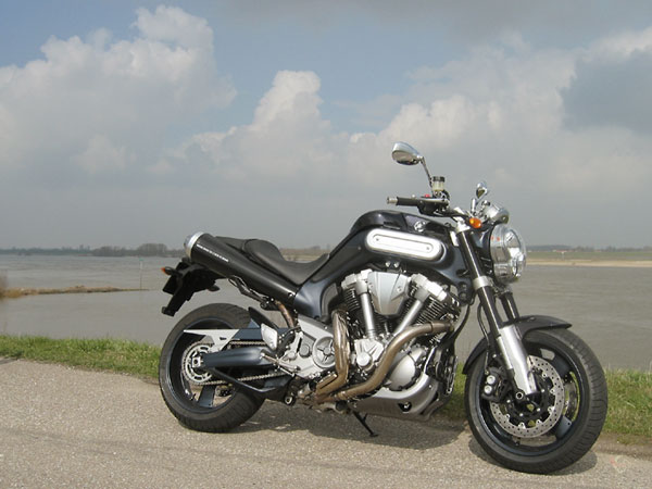 Yamaha MT-01